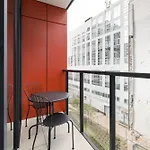 Apartamento Towarowa Towers Premium By Bookinghost *