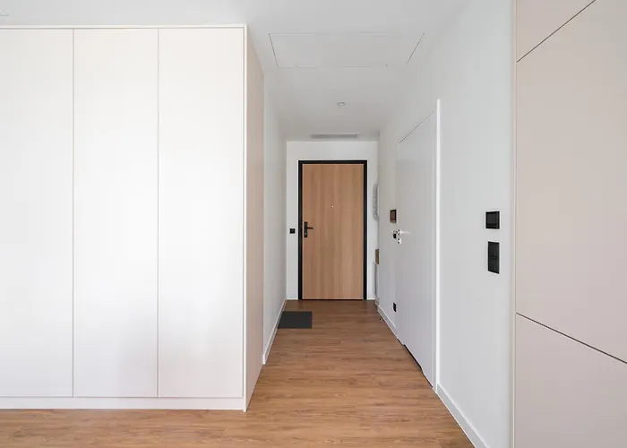 Towarowa Towers Premium By Bookinghost *