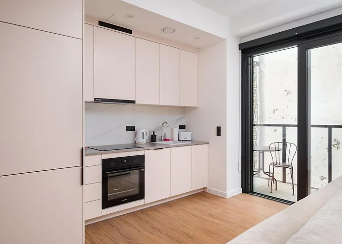 Towarowa Towers Premium By Bookinghost Apartment Warsaw