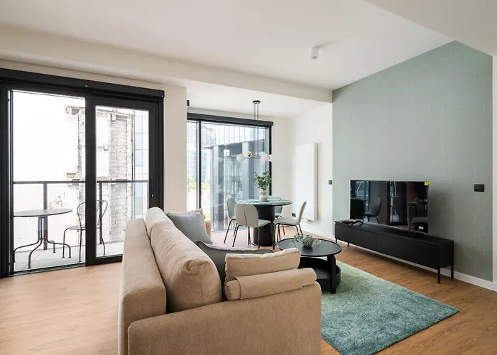 Towarowa Towers Premium By Bookinghost