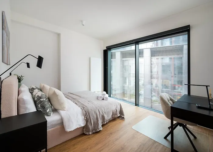 Apartment Towarowa Towers Premium By Bookinghost