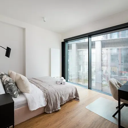 Appartement Towarowa Towers Premium By Bookinghost